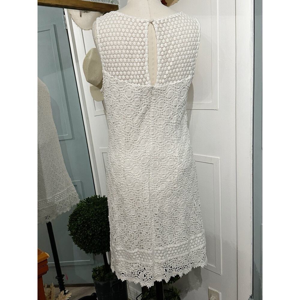 White House Black Market WHBM Sleeves Dress Size 4 White Crochet Mini - Picture 4 of 8